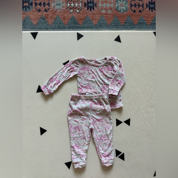 Mon Petit|Baby girl,toddler super soft Pink Floral Pajama Set•••24M,cozy vibes - Picture 1 of 5